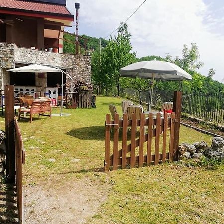 Bed and Breakfast Piccola Ospitalità à Campagna Extérieur photo